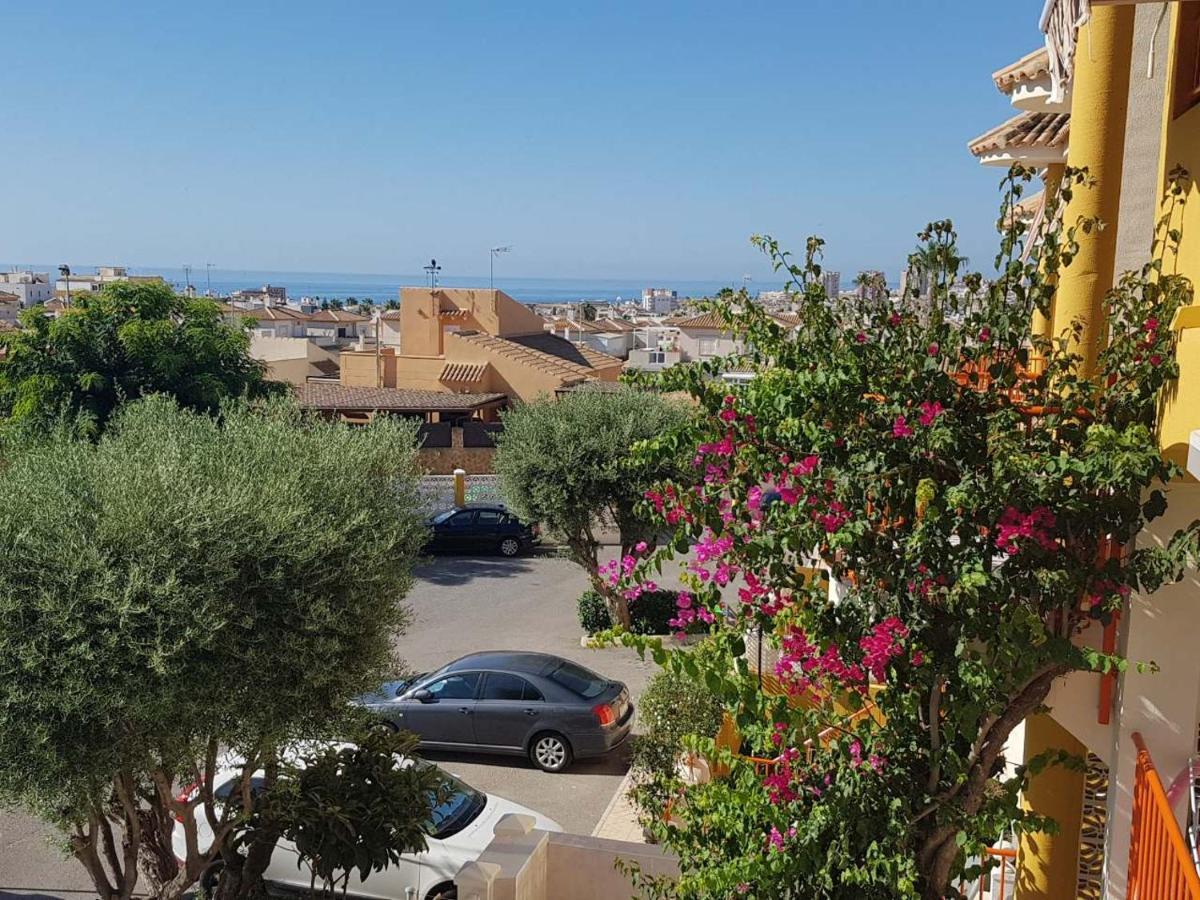 Sunny Apartament Near La Mata Beach Τορεβιέχα Εξωτερικό φωτογραφία